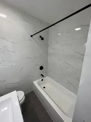 2640 NE 215th Street Miami FL 33180