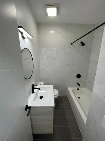 2640 NE 215th Street Miami FL 33180