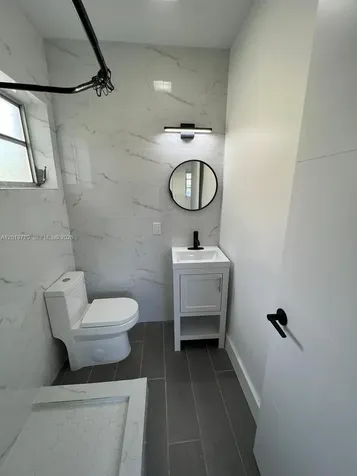 2640 NE 215th Street Miami FL 33180
