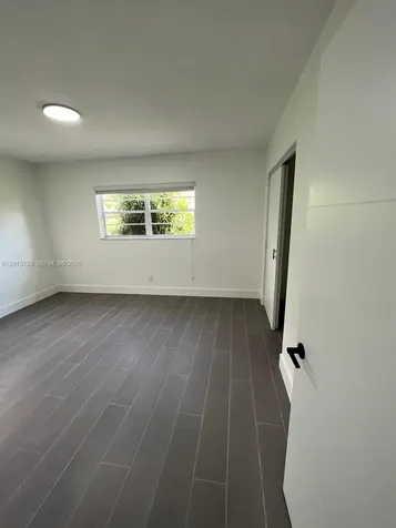 2640 NE 215th Street Miami FL 33180