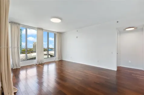 5959 Collins Avenue Miami Beach FL 33140