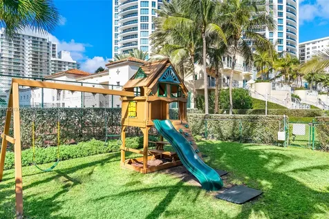5959 Collins Avenue Miami Beach FL 33140