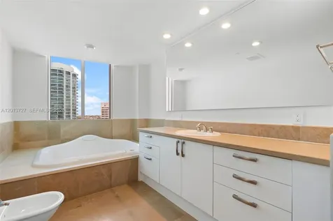 5959 Collins Avenue Miami Beach FL 33140