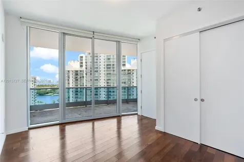 5959 Collins Avenue Miami Beach FL 33140