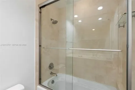 5959 Collins Avenue Miami Beach FL 33140