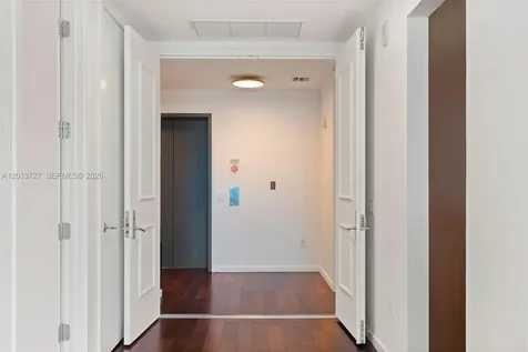 5959 Collins Avenue Miami Beach FL 33140