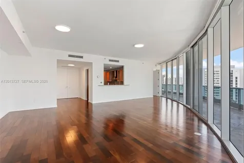 5959 Collins Avenue Miami Beach FL 33140