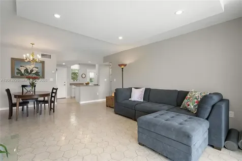 2851 Leonard Drive Aventura FL 33160