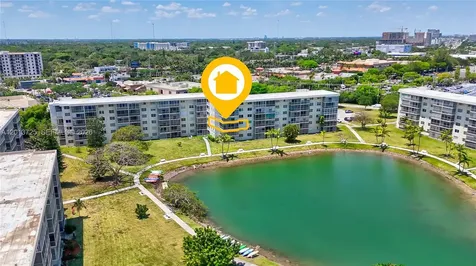 2851 Leonard Drive Aventura FL 33160