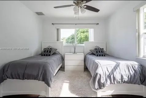 2242 Taft Street Hollywood FL 33020