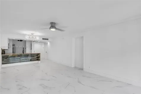 12 Royal Palm Way Boca Raton FL 33432