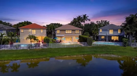 4019 Turquoise Trail Weston FL 33331