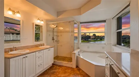 4019 Turquoise Trail Weston FL 33331
