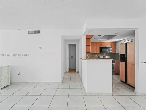 720 Collins Avenue Miami Beach FL 33139