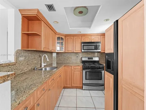 720 Collins Avenue Miami Beach FL 33139