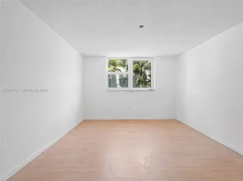 720 Collins Avenue Miami Beach FL 33139