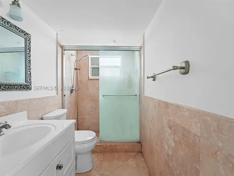 720 Collins Avenue Miami Beach FL 33139