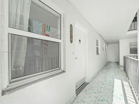 720 Collins Avenue Miami Beach FL 33139