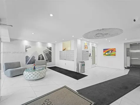 720 Collins Avenue Miami Beach FL 33139