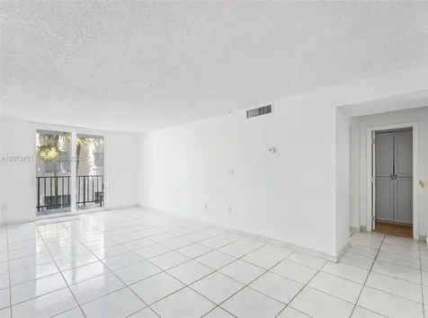 720 Collins Avenue Miami Beach FL 33139
