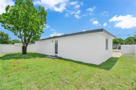 2265 NW 155 Street Miami Gardens FL 33054