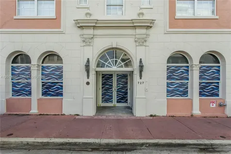 727 Collins Avenue Miami Beach FL 33139