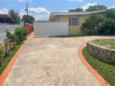 4115 SW 108th Avenue Miami FL 33165