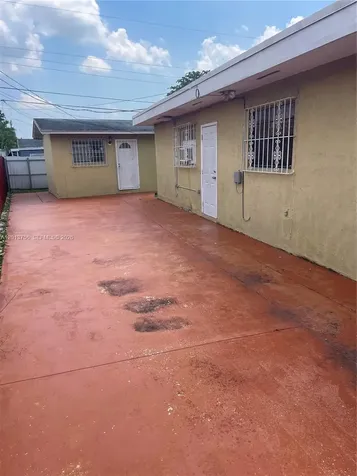 4115 SW 108th Avenue Miami FL 33165