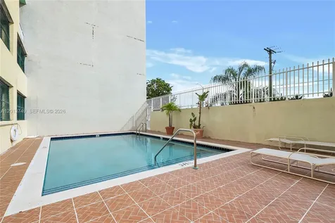1350 NW 8th Court Miami FL 33136