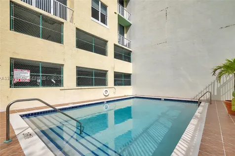 1350 NW 8th Court Miami FL 33136