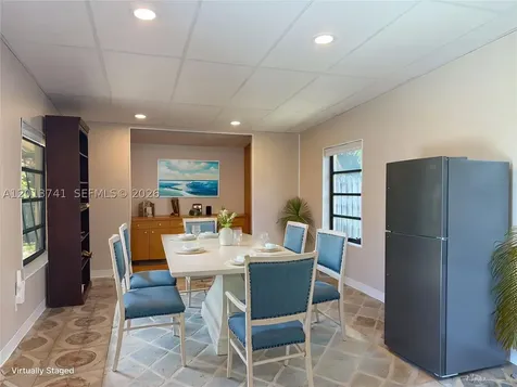 Hollywood FL 33020
