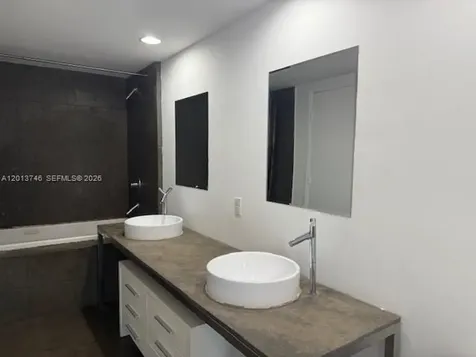 475 Brickell Avenue Miami FL 33131