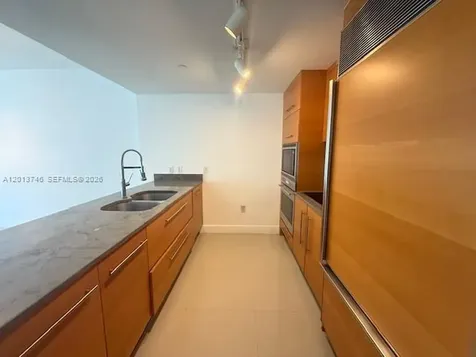 475 Brickell Avenue Miami FL 33131