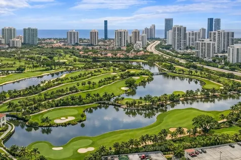 19501 W Country Club Drive Aventura FL 33180