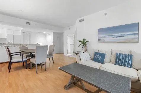 19501 W Country Club Drive Aventura FL 33180