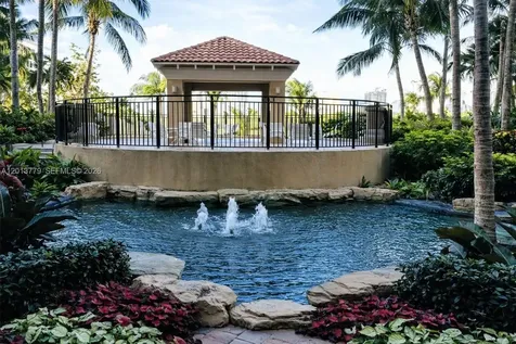 19501 W Country Club Drive Aventura FL 33180