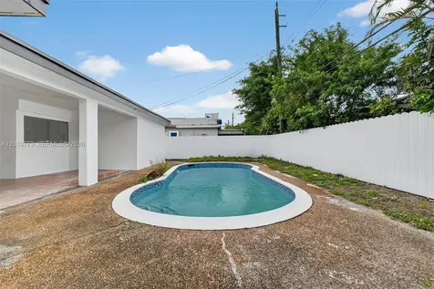 7311 Fairway Boulevard Miramar FL 33023
