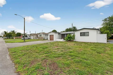 7311 Fairway Boulevard Miramar FL 33023
