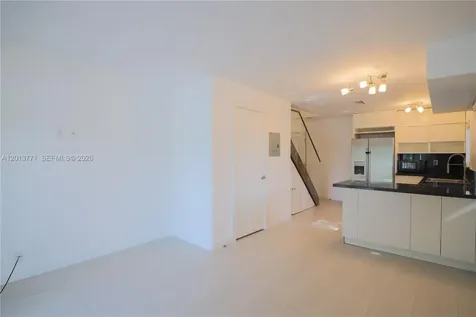 3239 W Trade Avenue Miami FL 33133