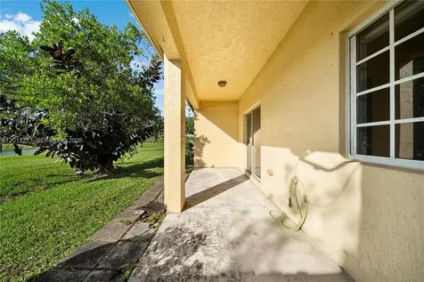 3393 NE 11th Drive Homestead FL 33033