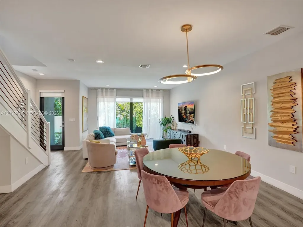 1604 SW 4th Avenue Fort Lauderdale FL 33315