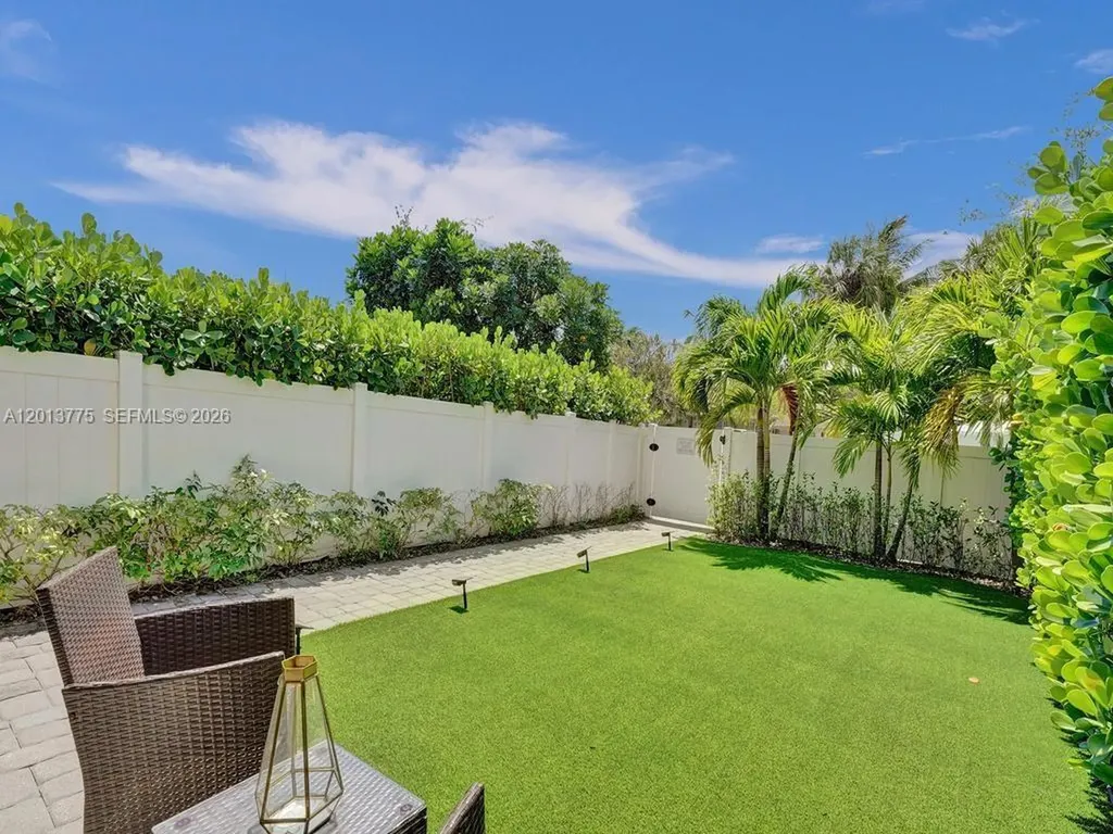 1604 SW 4th Avenue Fort Lauderdale FL 33315