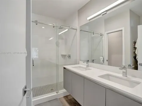 1604 SW 4th Avenue Fort Lauderdale FL 33315