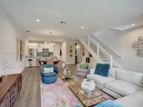 1604 SW 4th Avenue Fort Lauderdale FL 33315
