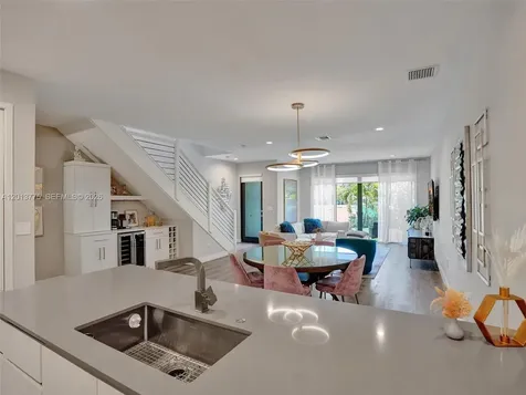 1604 SW 4th Avenue Fort Lauderdale FL 33315