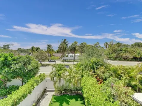 1604 SW 4th Avenue Fort Lauderdale FL 33315