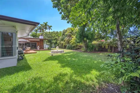 470 NE 113th Street Miami FL 33161