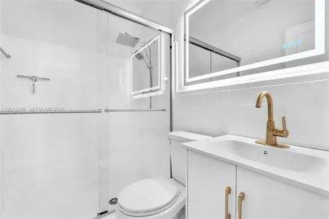 470 NE 113th Street Miami FL 33161