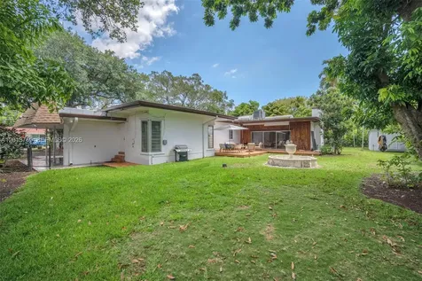 470 NE 113th Street Miami FL 33161