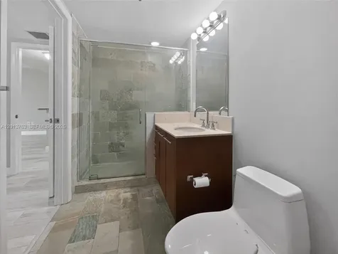2681 N Flamingo Road Sunrise FL 33323